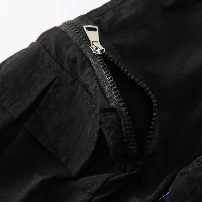 New sleeveless suit
